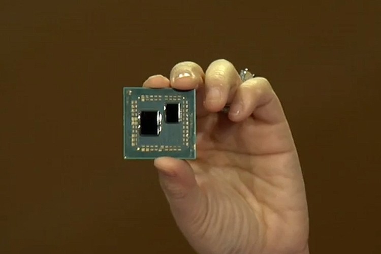 Процессор AMD Zen 2 (упаковка, похожая на Flip-Chip)