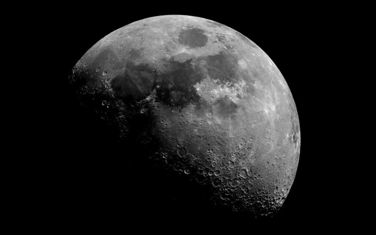 sm.l agenzia spaziale europea vuole trovare ossigeno ed acqua sulla luna v3 360801.750 1